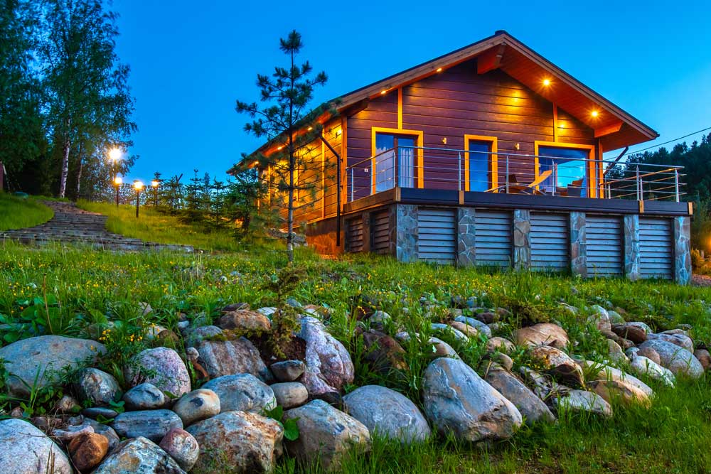 The Free Spirit - 5,000 Watt Solar Array with 20kWh Lithium Battery Storage